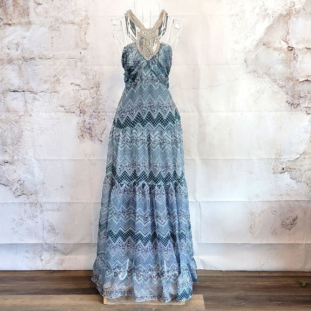 Love Spray halter maxi dress - feminine blue floral print Women's Size S